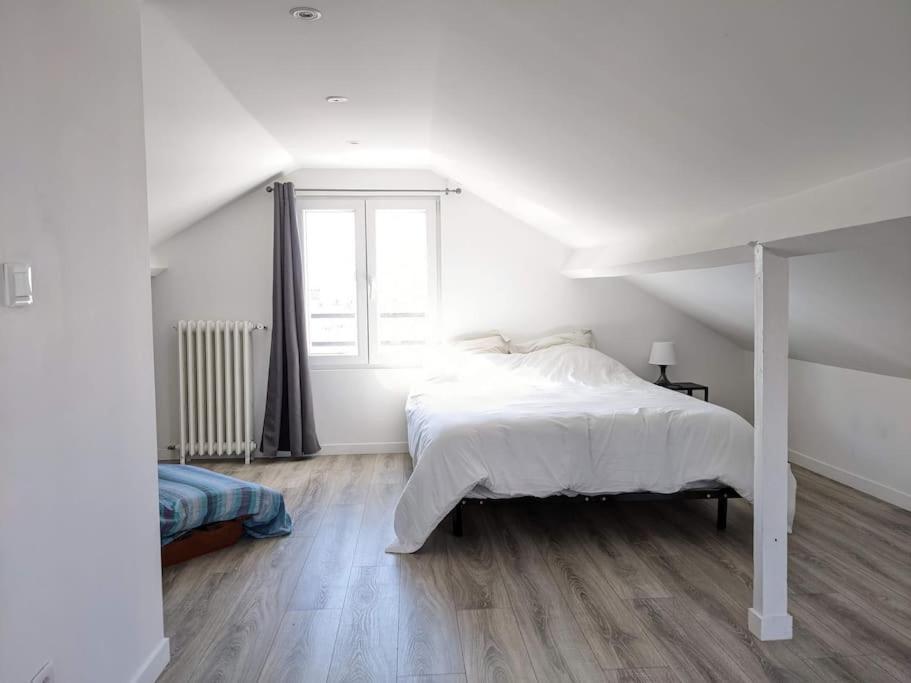 Grande Maison Renovee A 7 Min Du Metro Romainville Extérieur photo